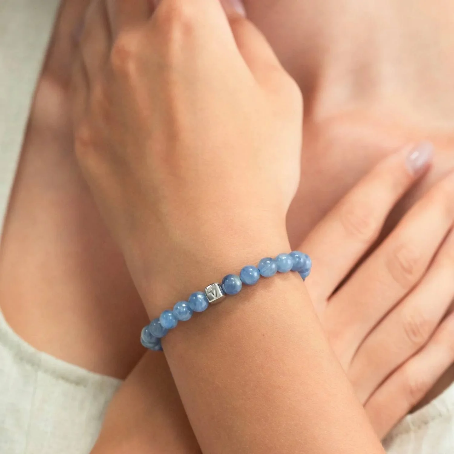 Alexander Lynggaard - Kyanite armbånd, 6 mm - Sølv - Image 2