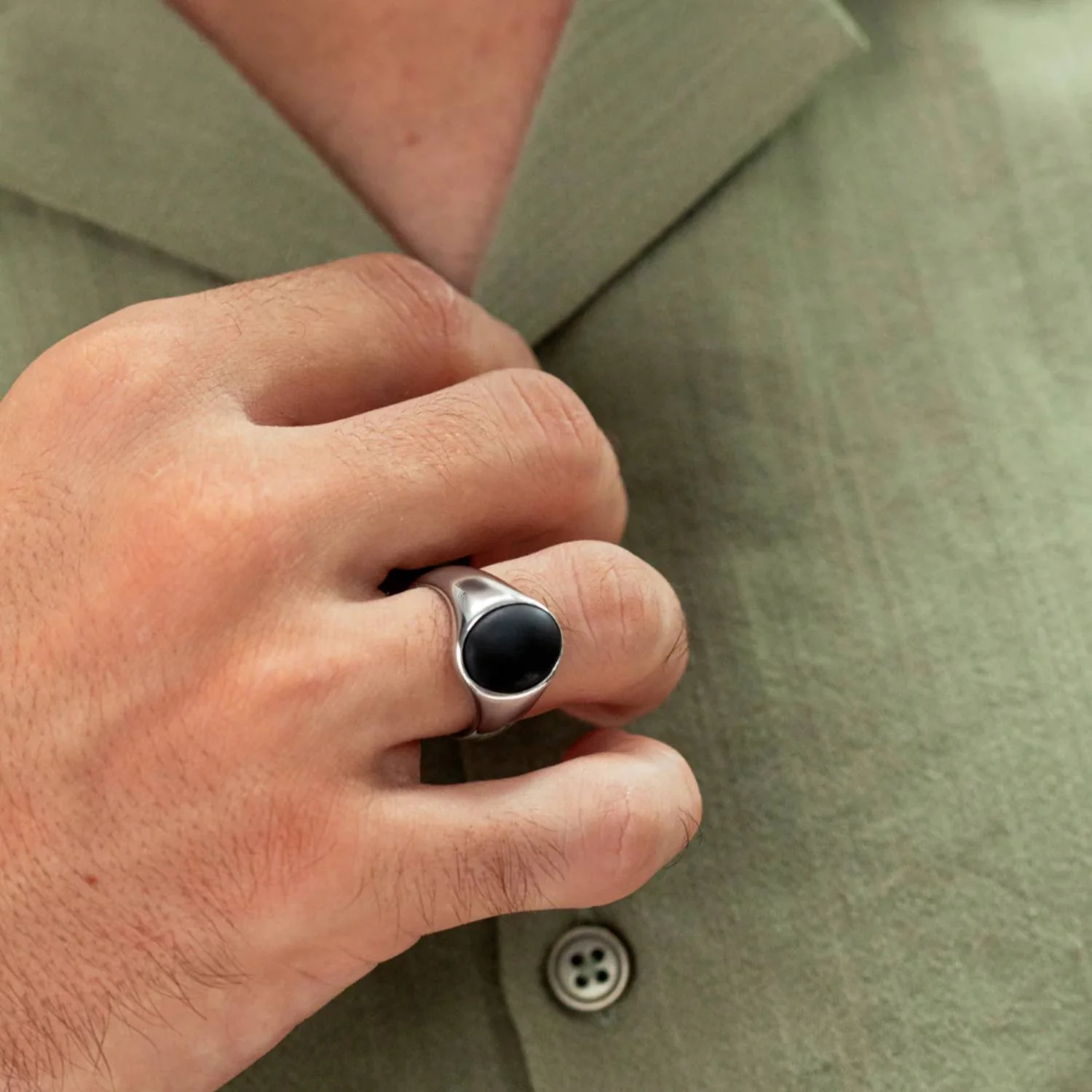 Alexander Lynggaard - Oval Signet Onyx Matte ring - Sølv - Image 2