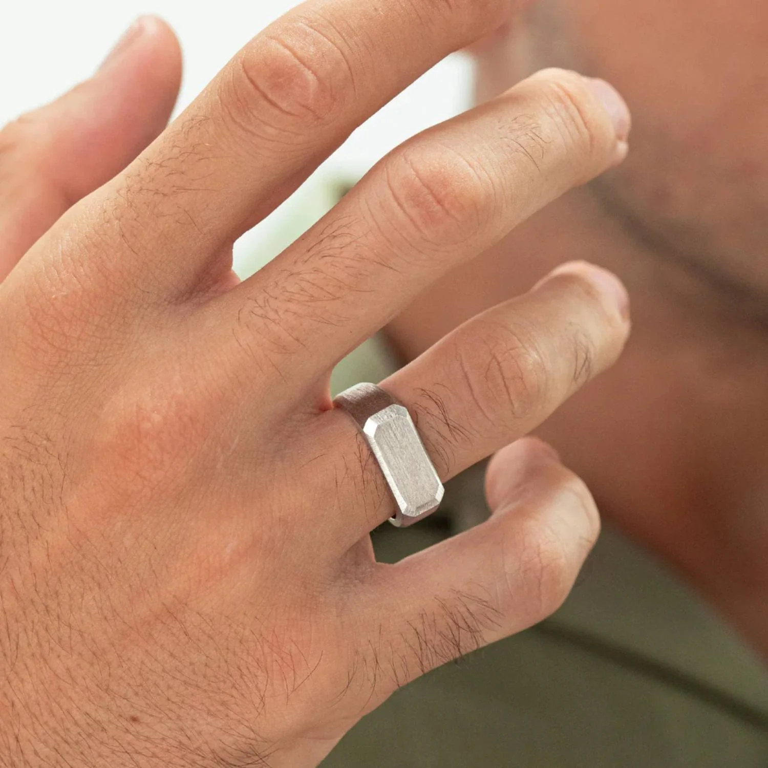 Alexander Lynggaard - Rectangle Signet Brushed ring - Sølv - Image 2
