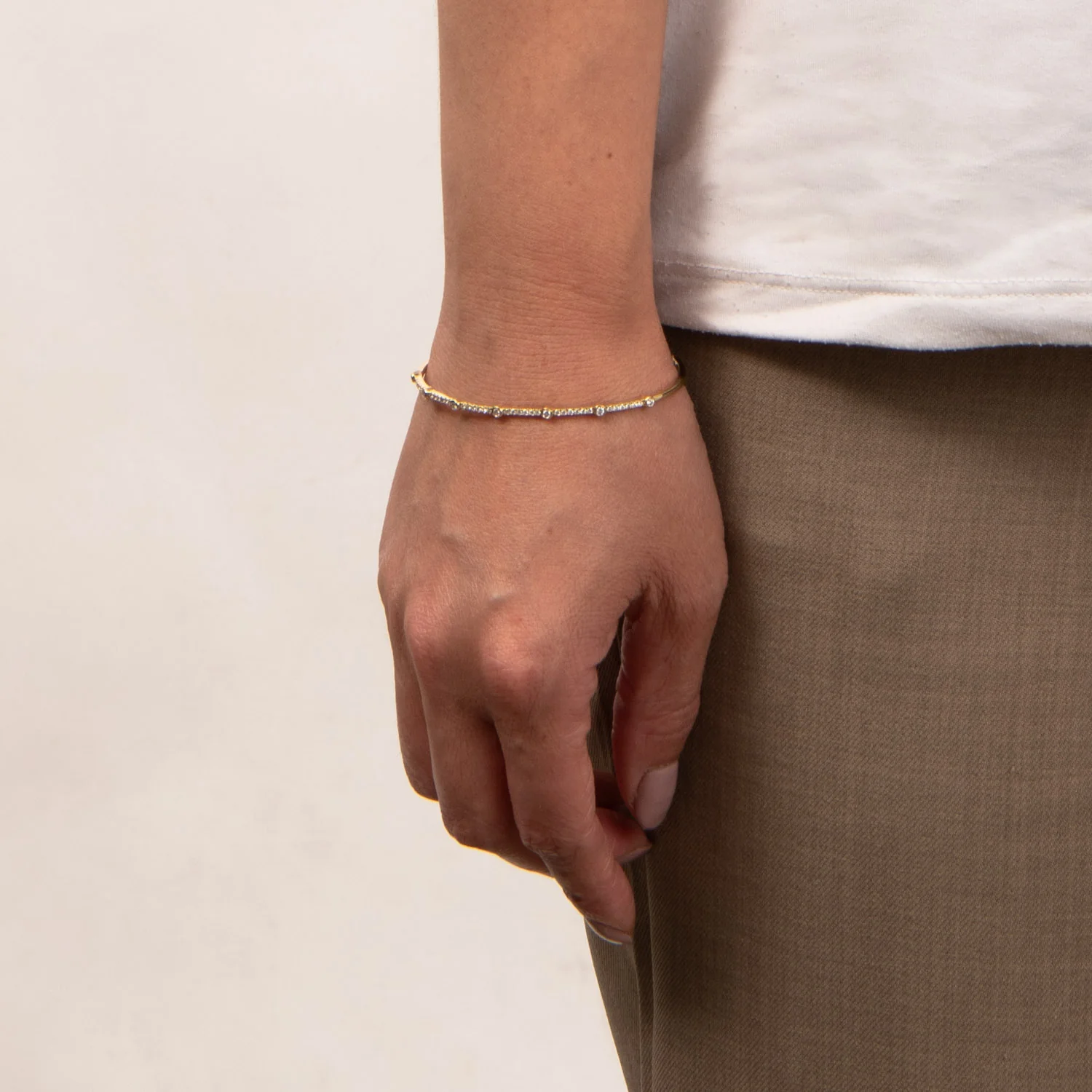 Aveny LUXURY - Armbøjle m. 43 brillianter, 0,50 ct. w/si - 14 kt. guld - Image 2