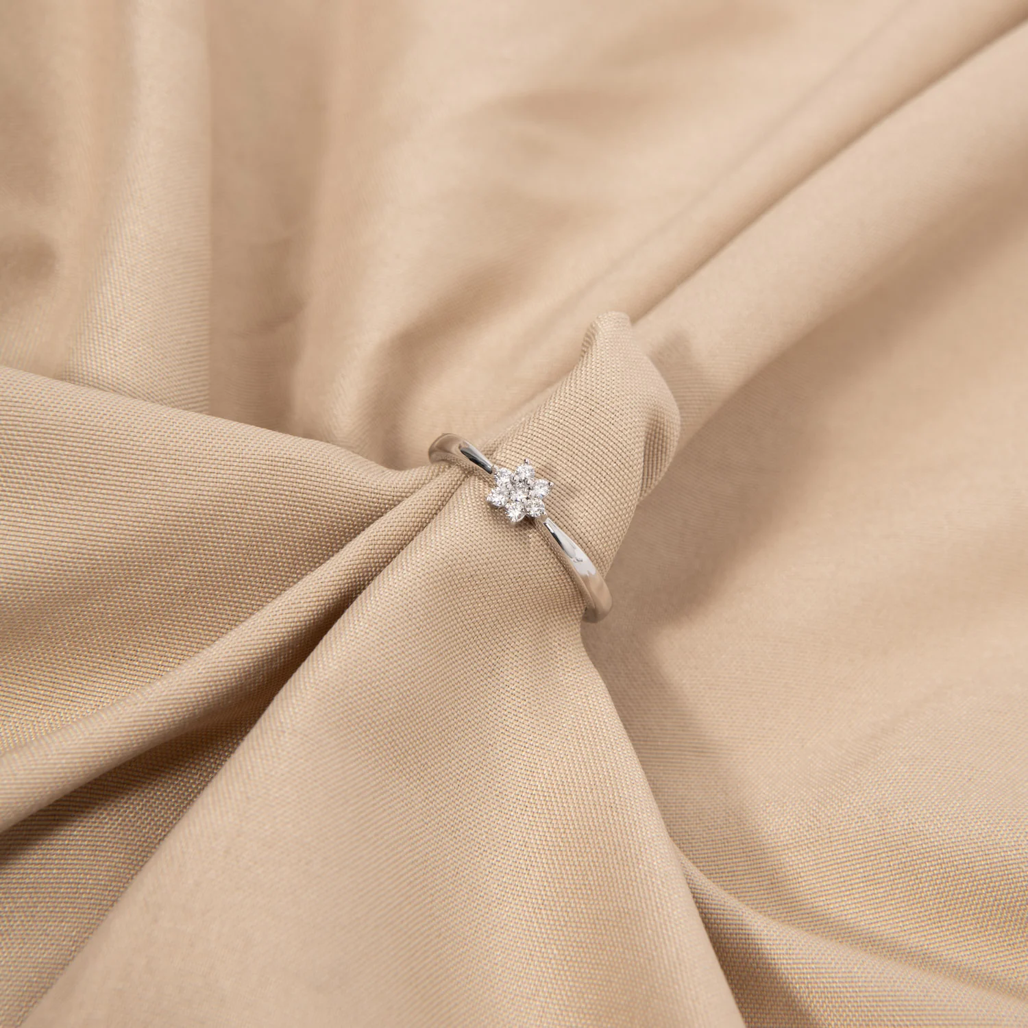 Aveny LUXURY - Fleur ring, 0,12 ct. w/si - 14 kt. hvidguld - Image 3