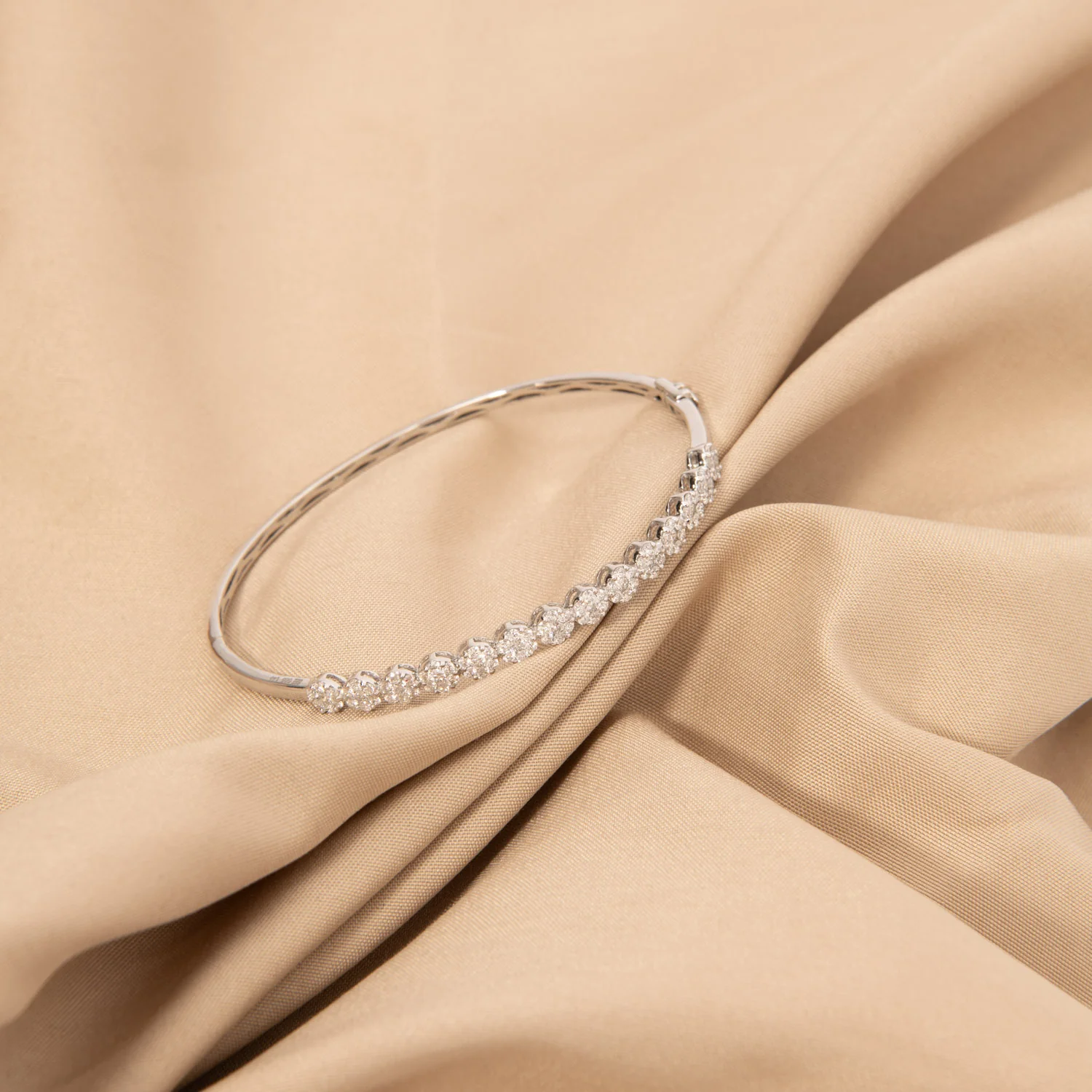 Aveny LUXURY - Illusion armring m. 1,45 ct. w/si - 14 kt. hvidguld - Image 3