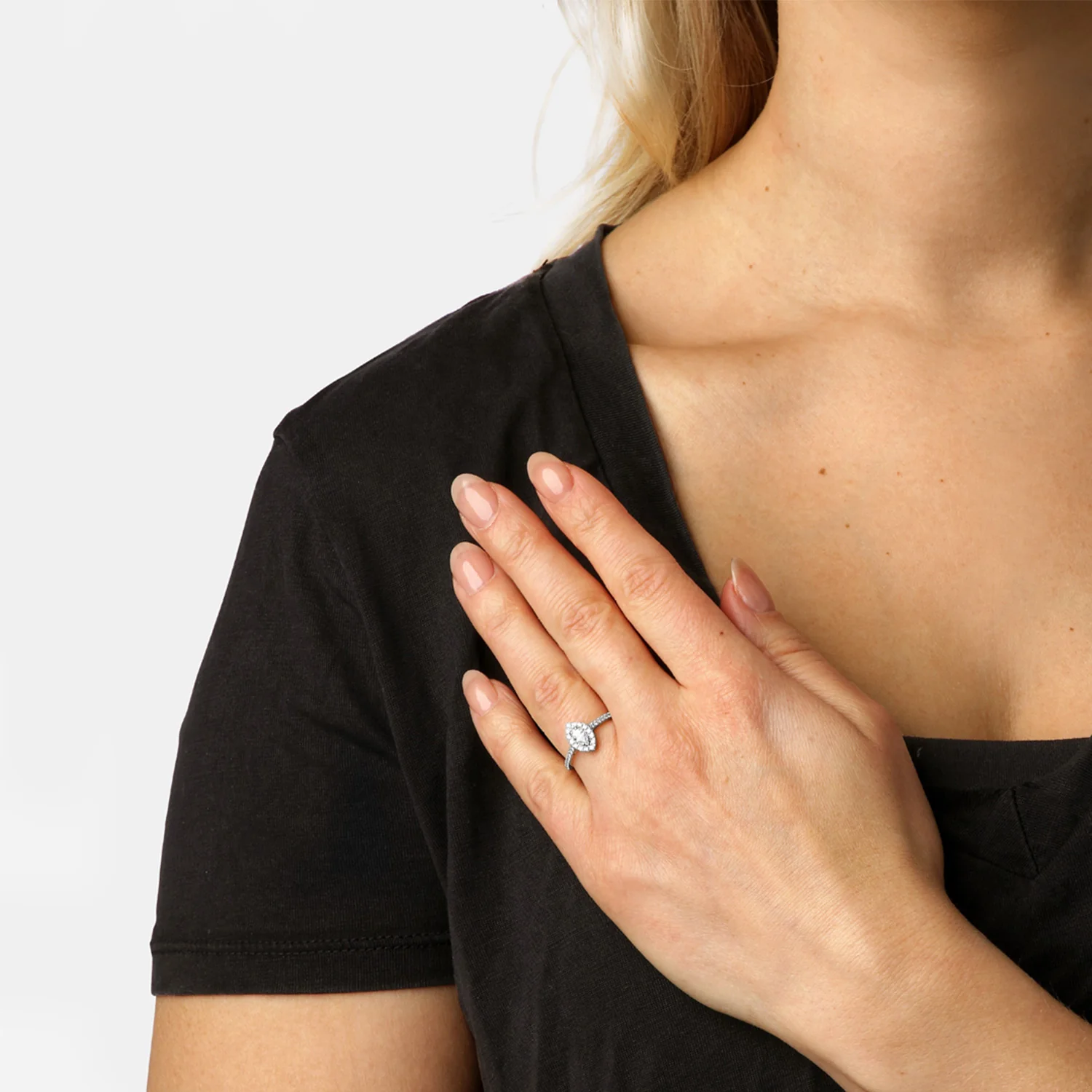 Aveny LUXURY - Marquise halo ring, 0,50 w/si - 14 kt. hvidguld - Image 2
