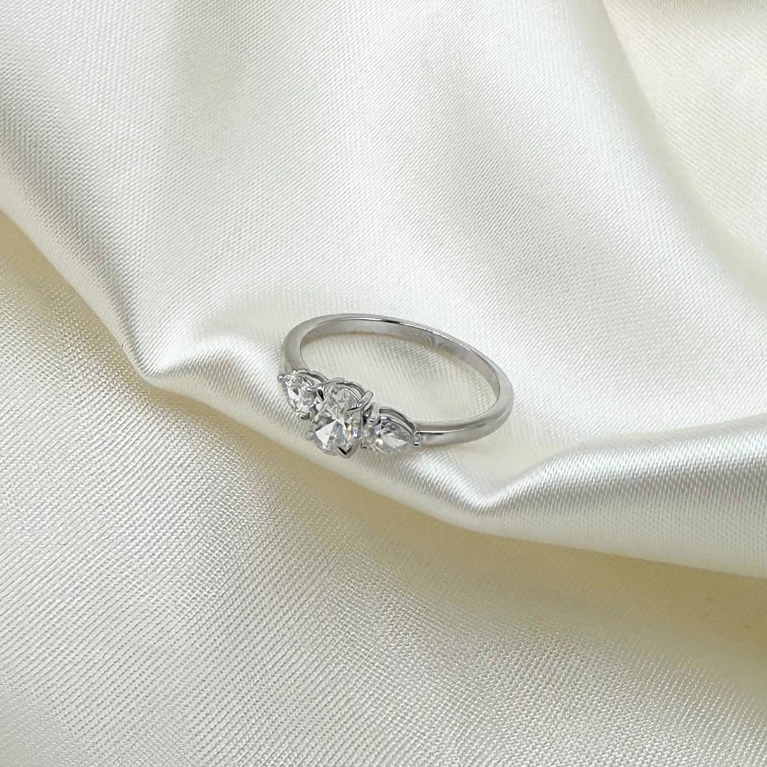 Aveny LUXURY - Ring m. 3 brillanter, 0,82 ct. w/si - 14 kt. hvidguld - Image 3