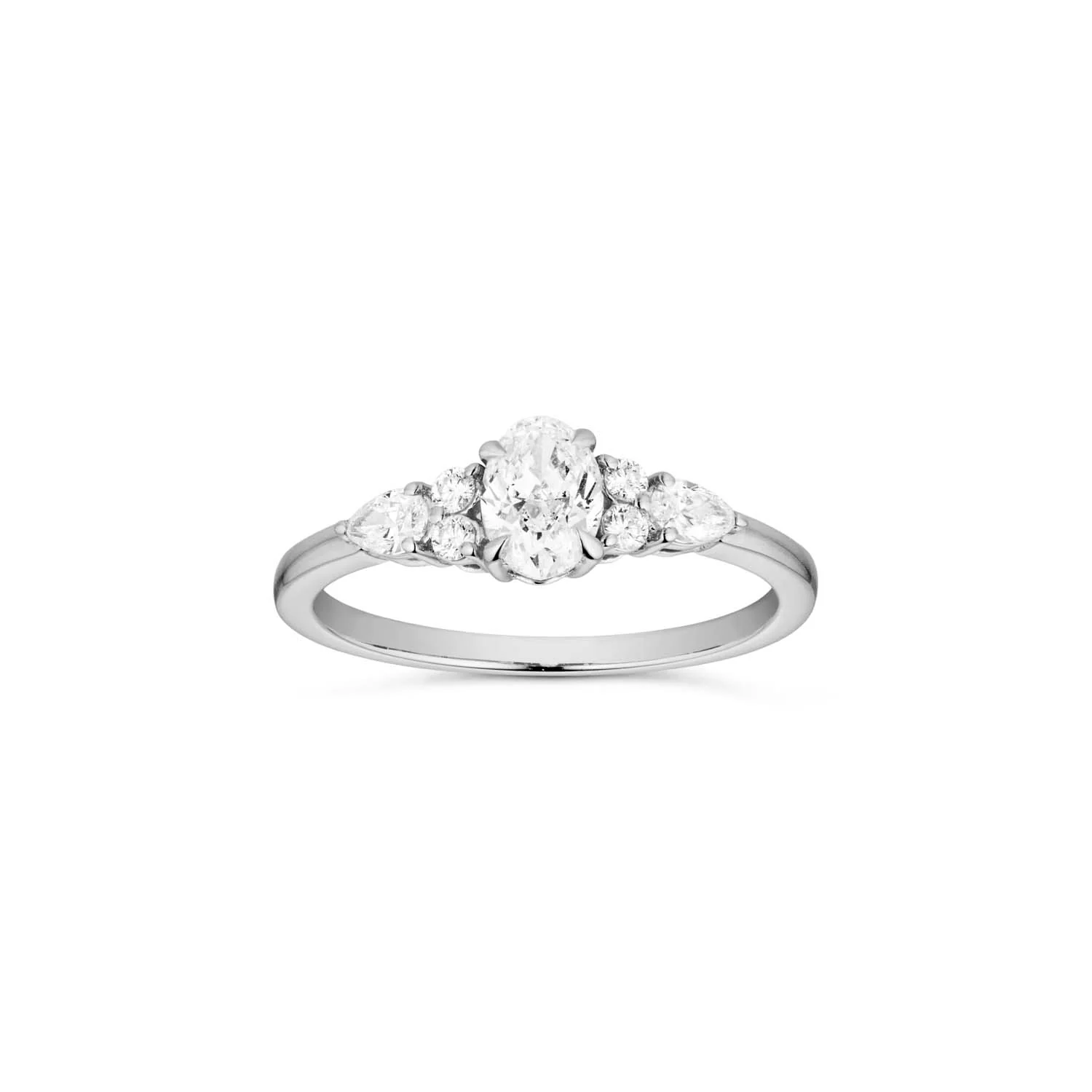 Aveny LUXURY - Ring m. 7 brillanter, 0,76 ct. w/si - 14 kt. hvidguld