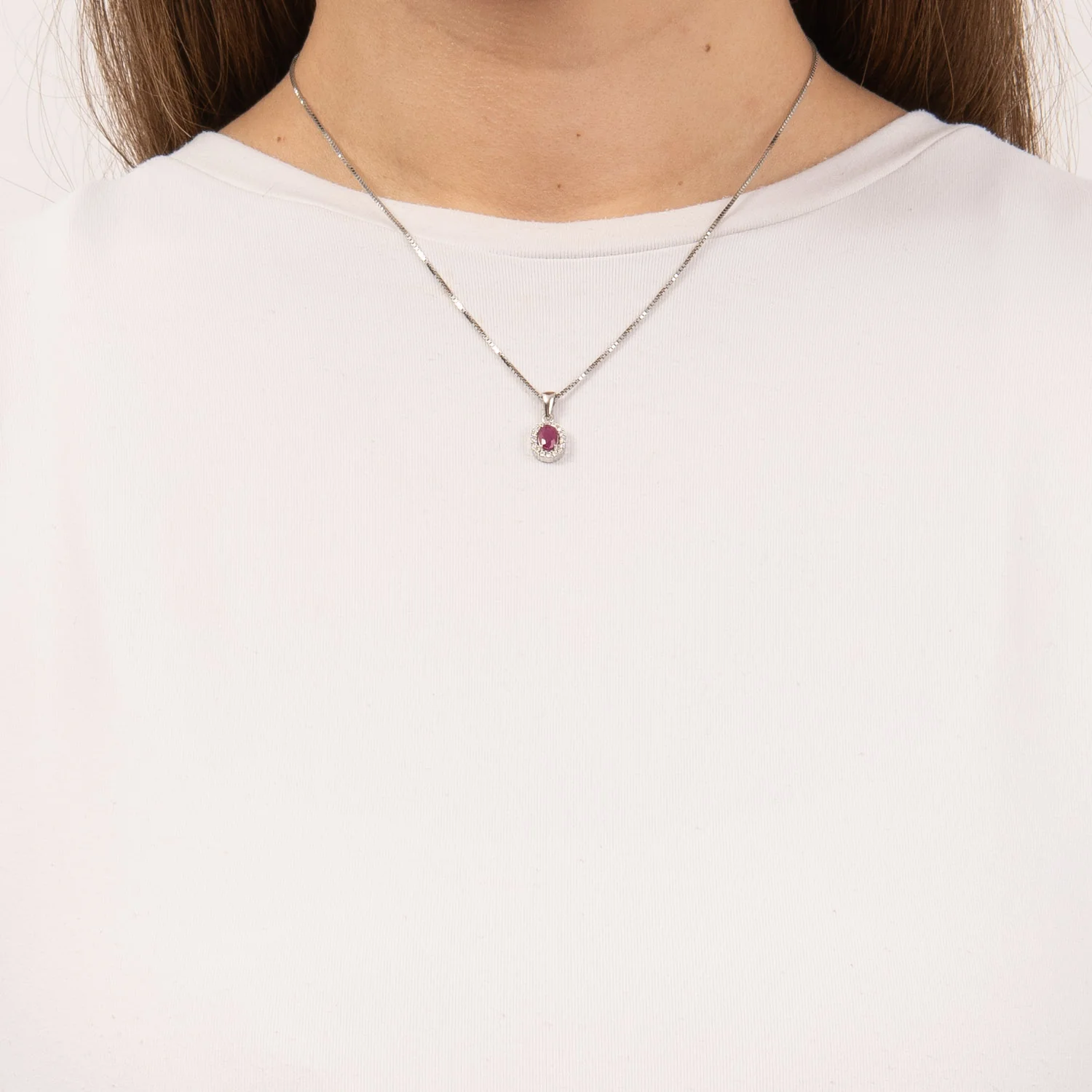 Aveny LUXURY - Rubin vedhæng, 16x0,01 ct. w/si - 14 kt. hvidguld - Image 2