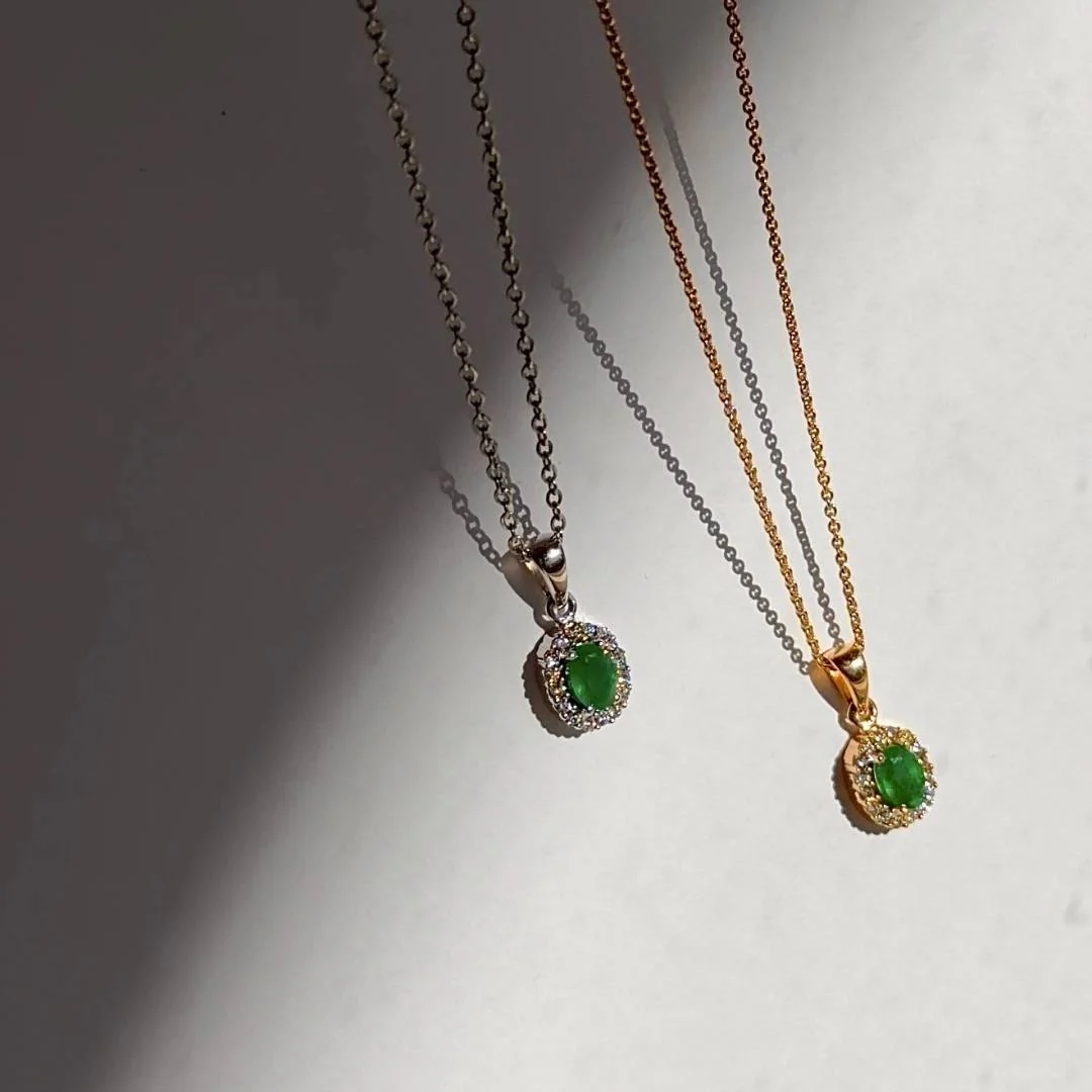 Aveny LUXURY - Smaragd vedhæng, 16x0,01 ct. w/si - 14 kt. guld - Image 10