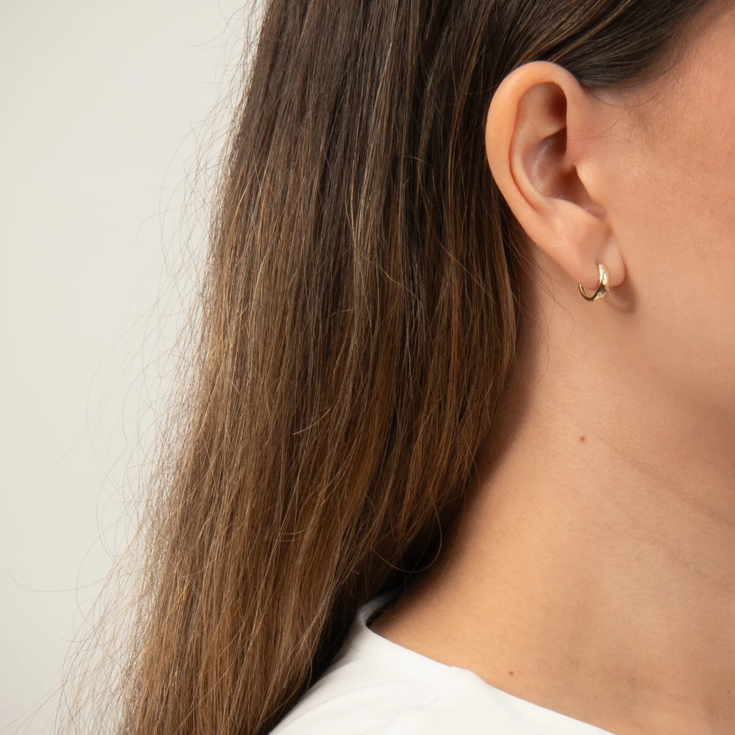 Aveny NINE K - Hoops m. drys, zirkonia - 9 kt. guld - Image 2
