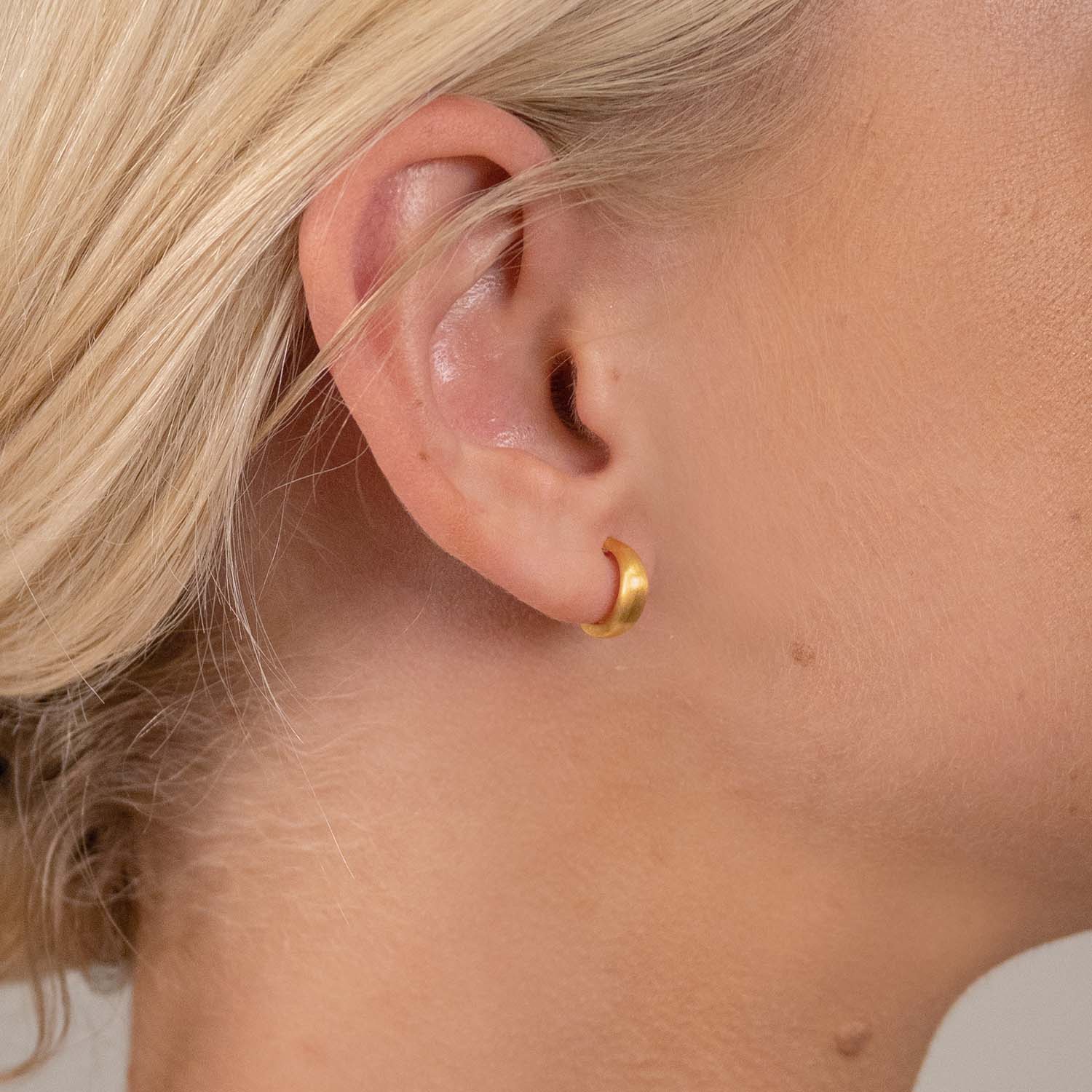 byBiehl - Ocean Flow Hoops small - 4-4201-GP - Image 2
