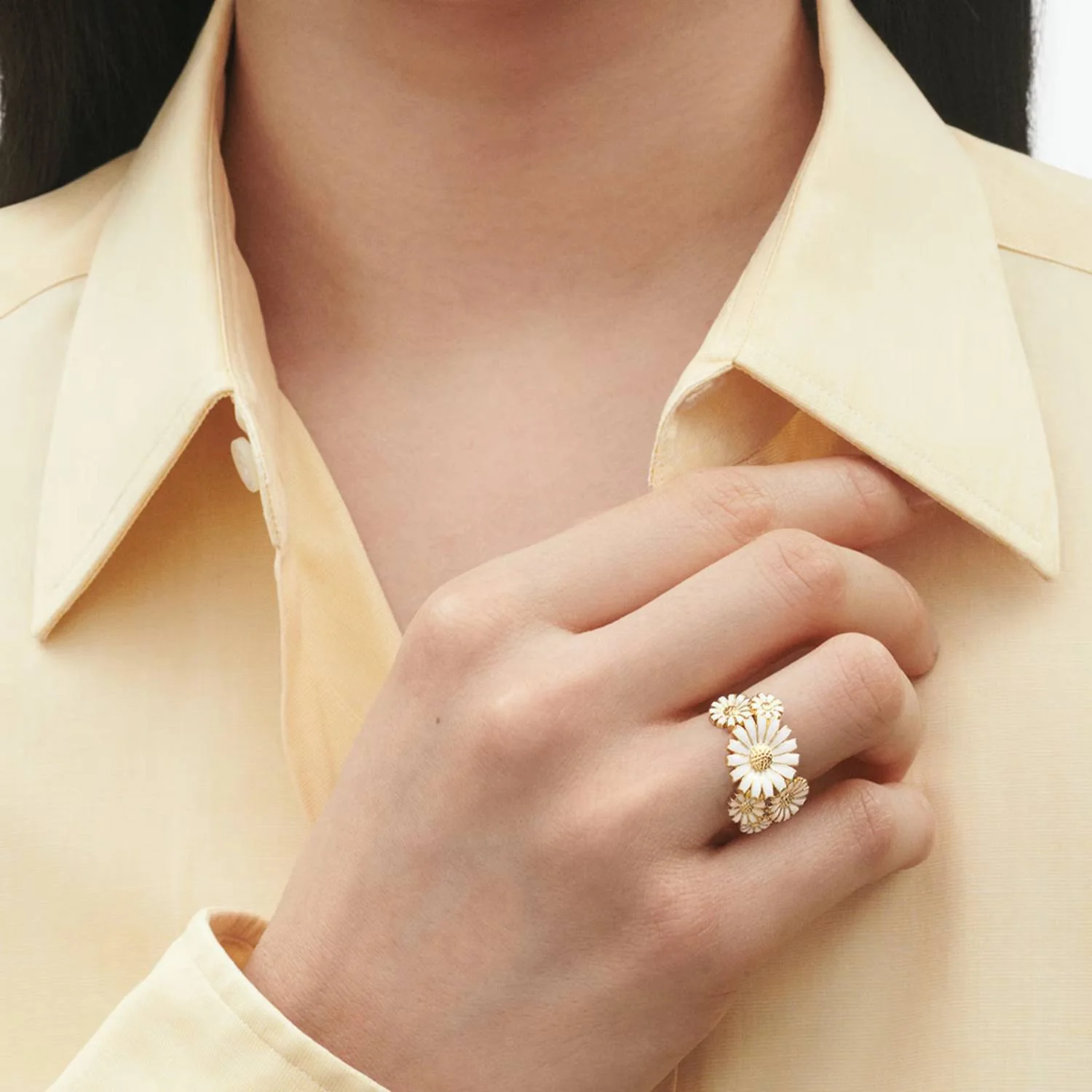 Georg Jensen - Daisy Layered ring, hvid emalje - Forgyldt sølv - Image 2