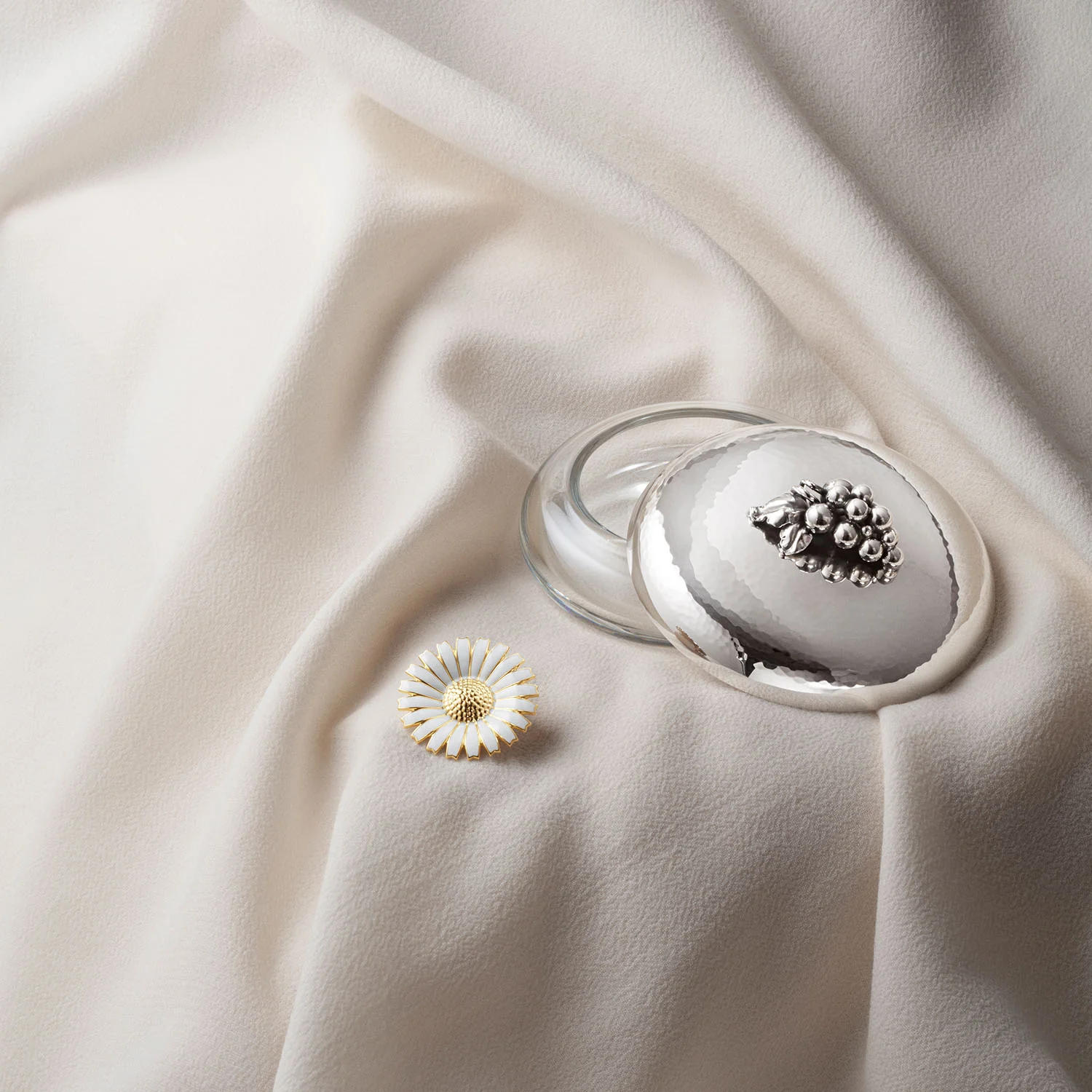 Georg Jensen - Daisy Succession of the Throne broche - Forgyldt sølv - Image 5