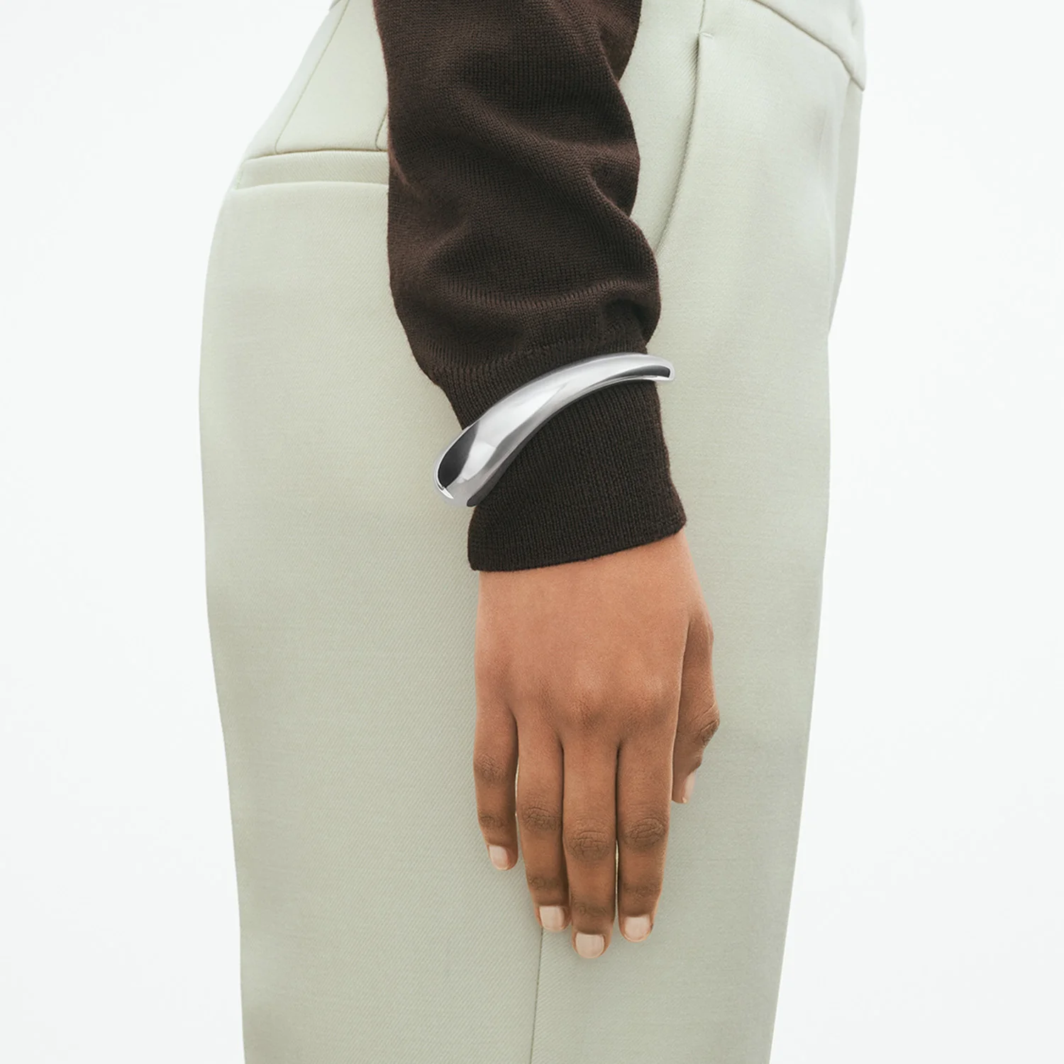 Georg Jensen - Offspring Large Hinged armring - 20001937000 - Image 3
