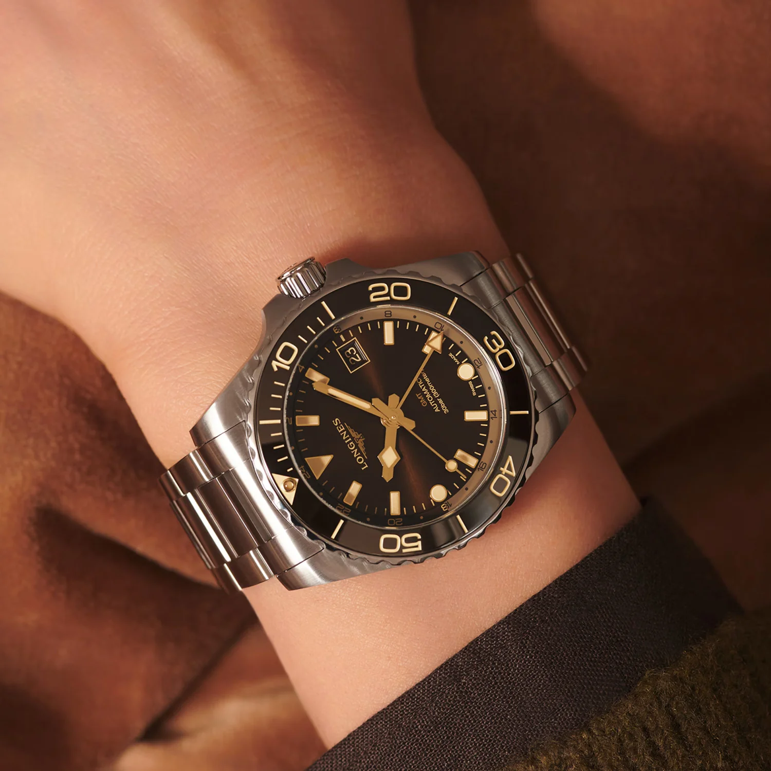 LONGINES - HydroConquest GMT, 41 mm - L37904666 - Image 3