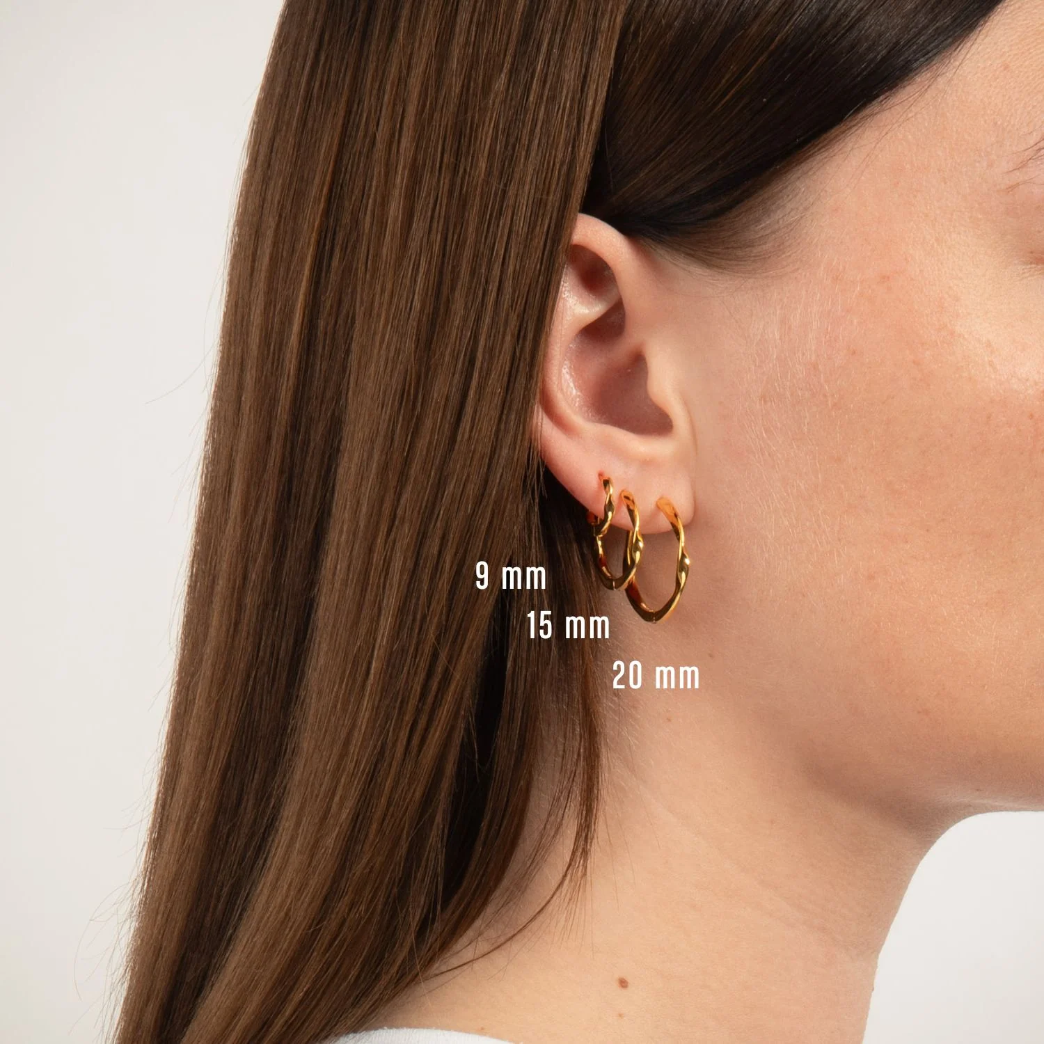LuvaLu Jewellery - La Havre øreringe, Medio - Forgyldt sølv - Image 2