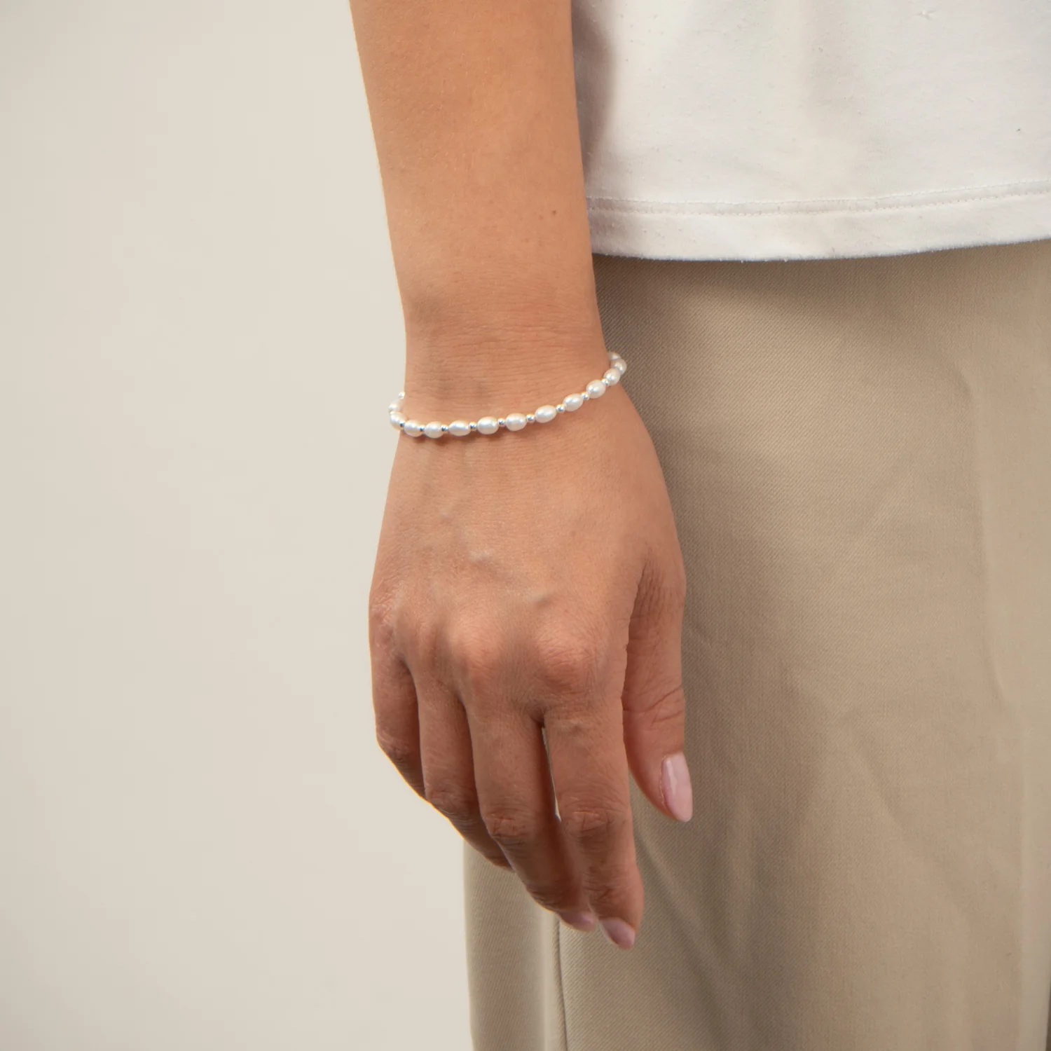 LuvaLu Jewellery - Pearly Daisy armbånd - Sølv - Image 2