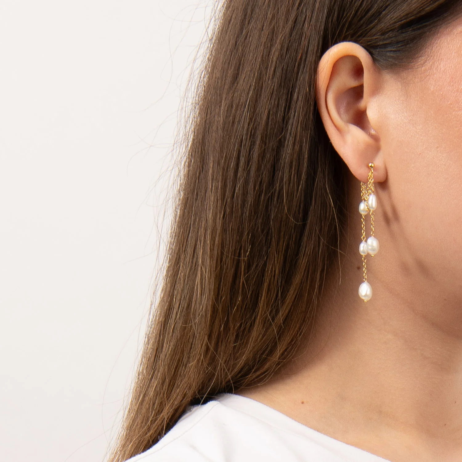 LuvaLu Jewellery - Pearly Holly øreringe, ferskvandsperler - Forgyldt sølv - Image 2