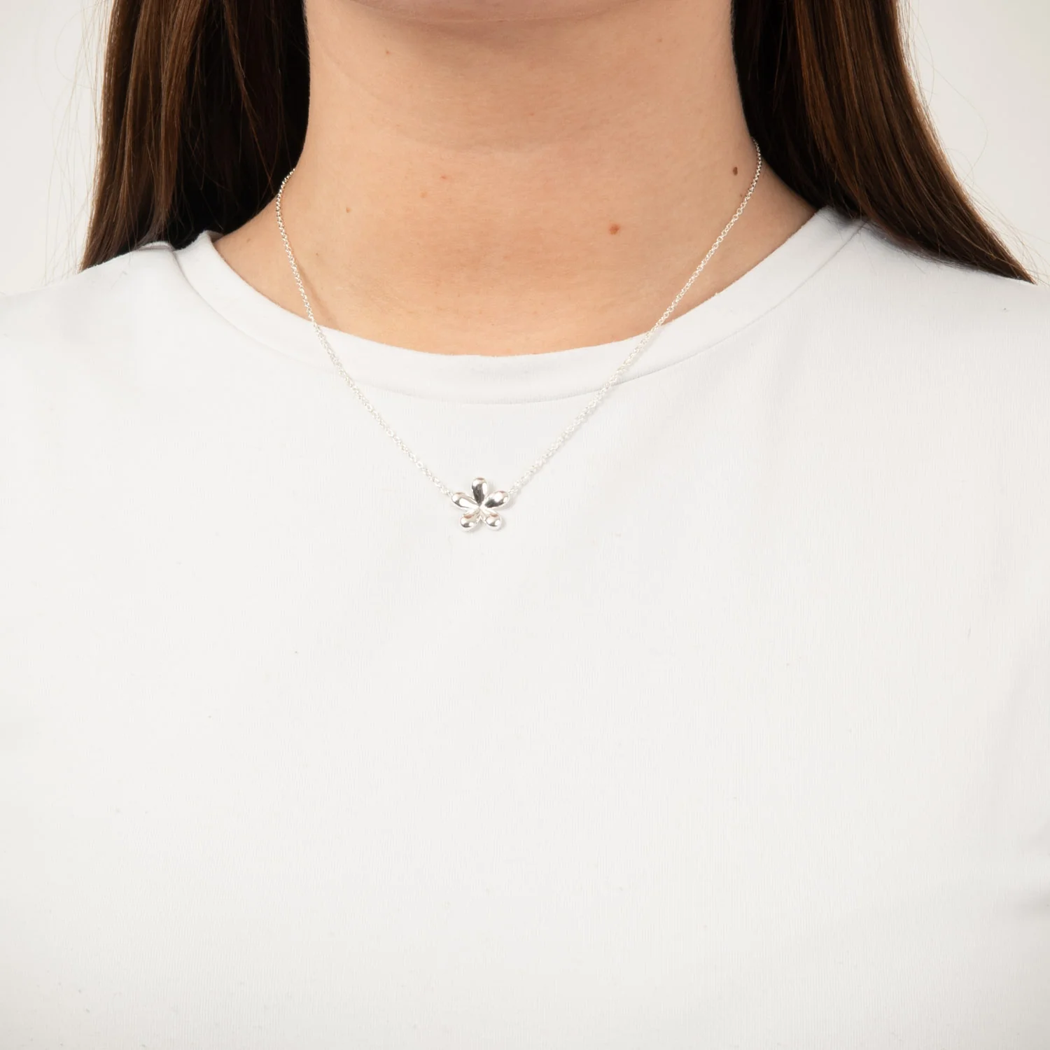 LuvaLu Jewellery - Petunia halskæde, 42+3 cm - Sølv - Image 2