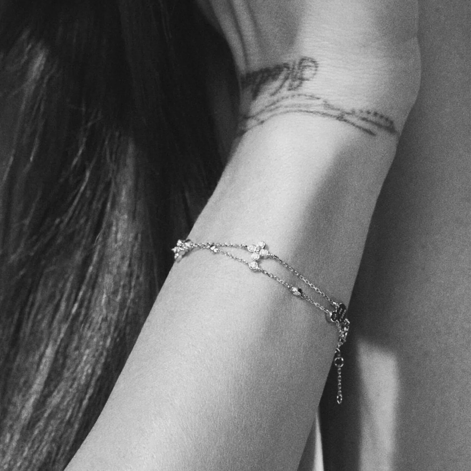 Mads.Z - Sophias Bloom armbånd m. hvid topas, 16+2 cm - Sølv - Image 2