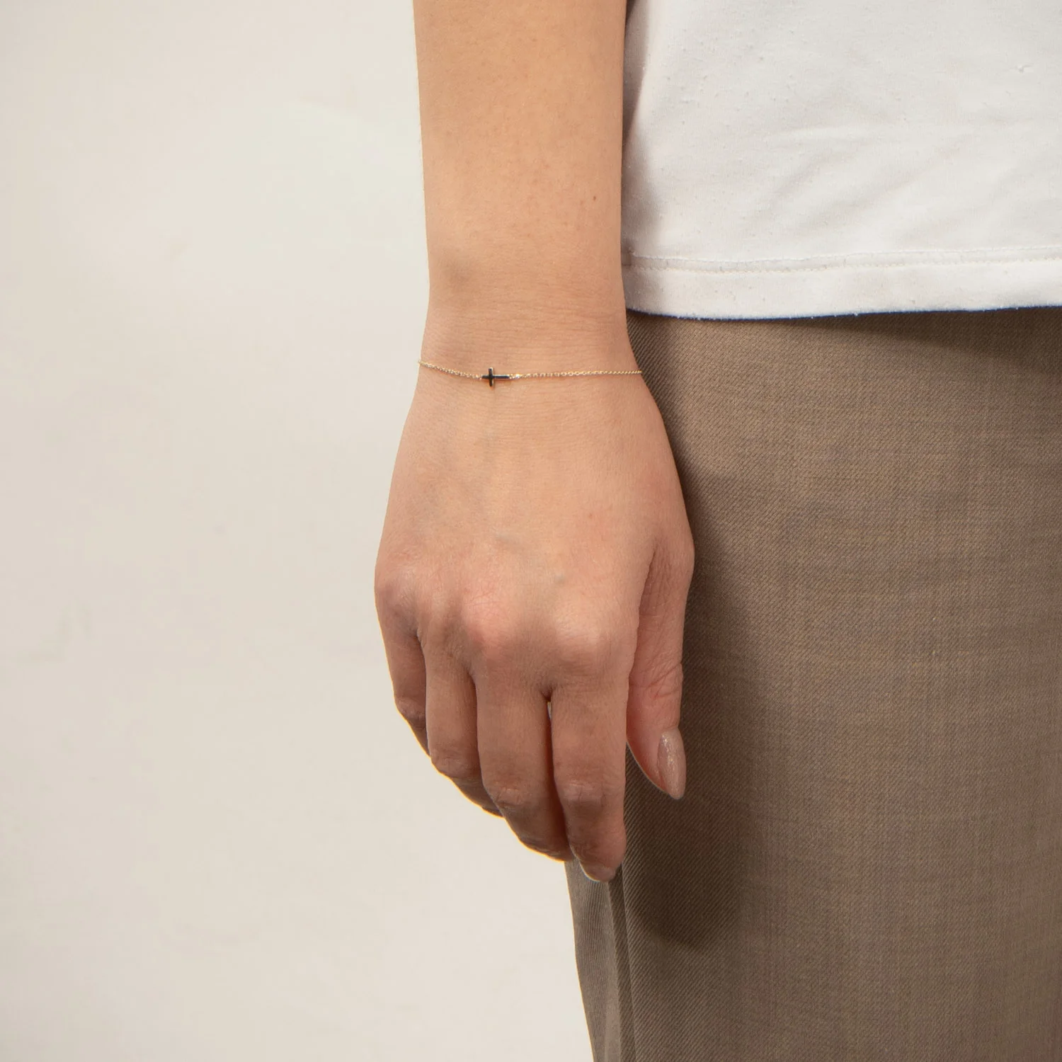 Vibholm GULD - Armbånd m. kors, 16,5+2 cm - 8 kt. guld - Image 2