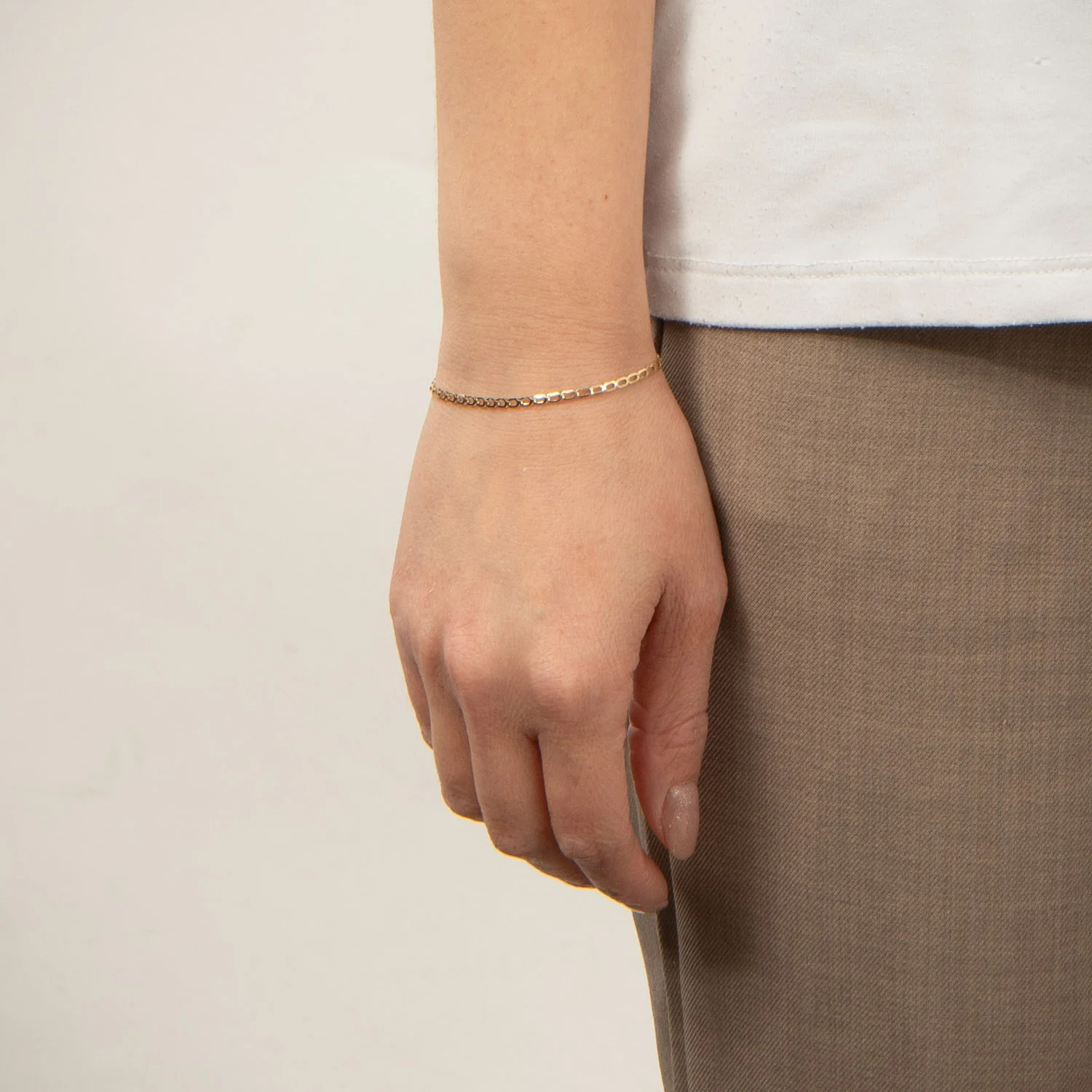 Vibholm GULD - Armbånd m. små led, 18 cm - 8 kt. guld - Image 2