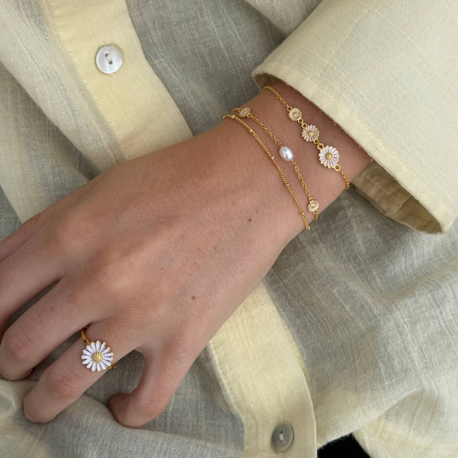 Vibholm SØLV - Dobbelt marguerit armbånd m. ferskvandsperle, 16+3 cm - Forgyldt sølv - Image 3