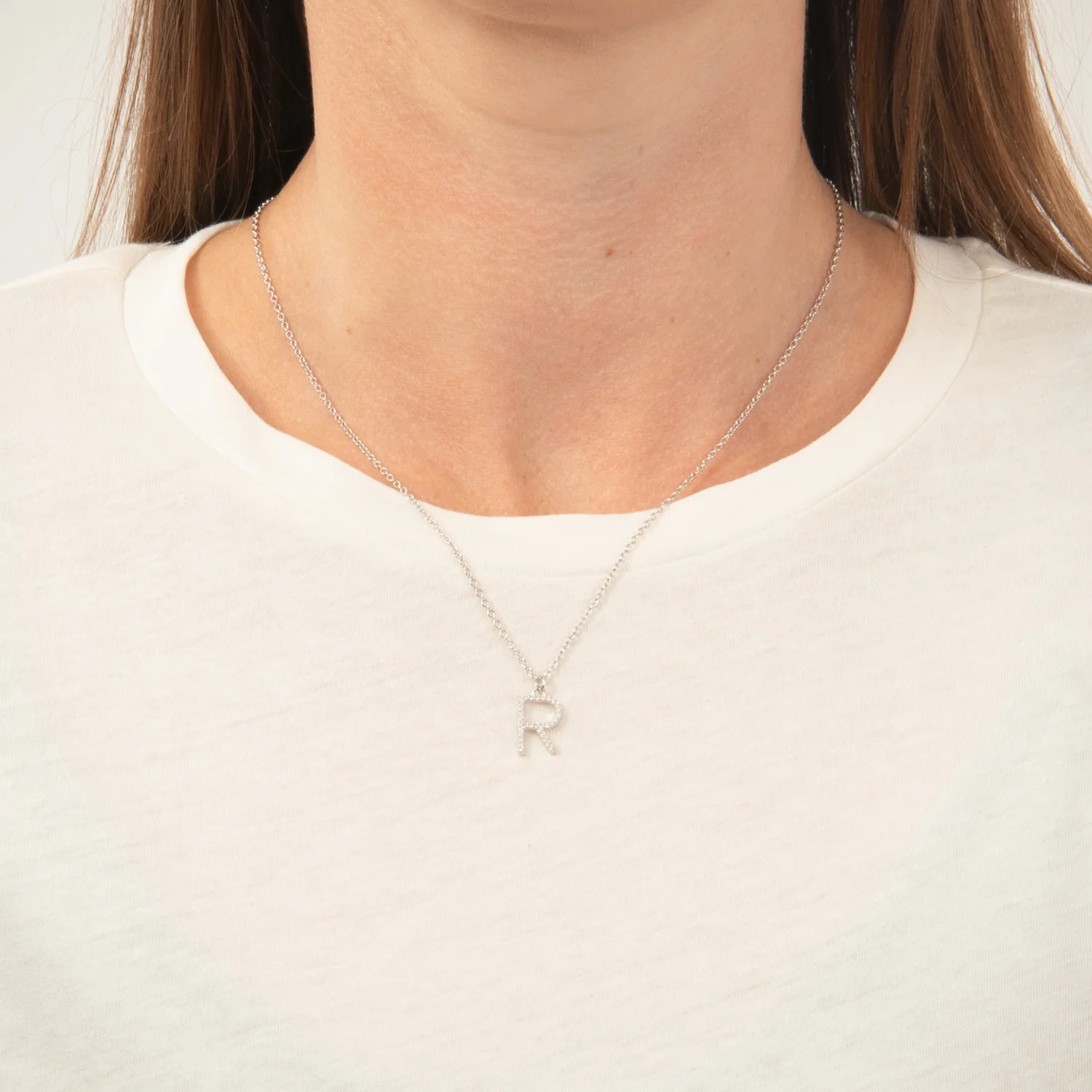 View Jewellery - Bogstavshalskæde, R - Rhodineret sølv - Image 2