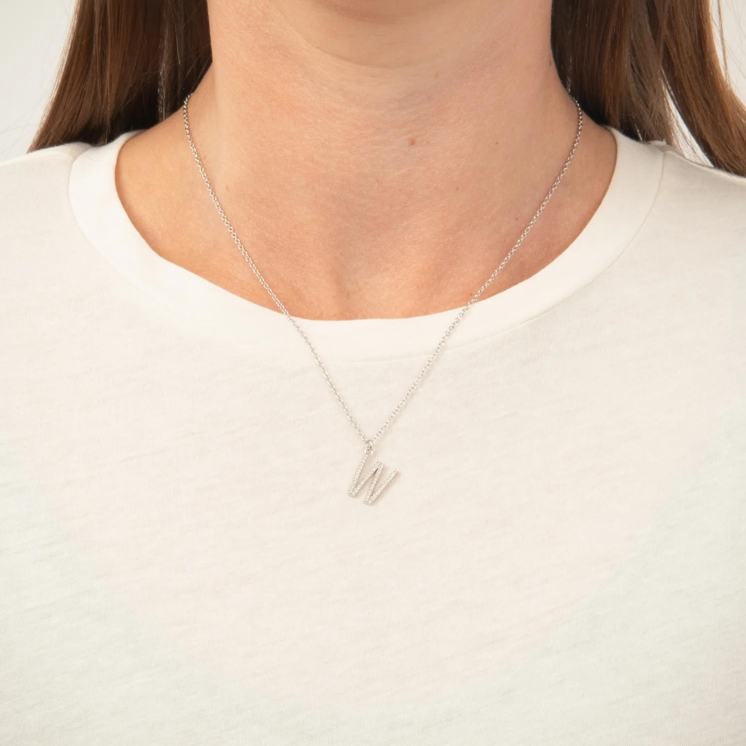 View Jewellery - Bogstavshalskæde, W - Rhodineret sølv - Image 2
