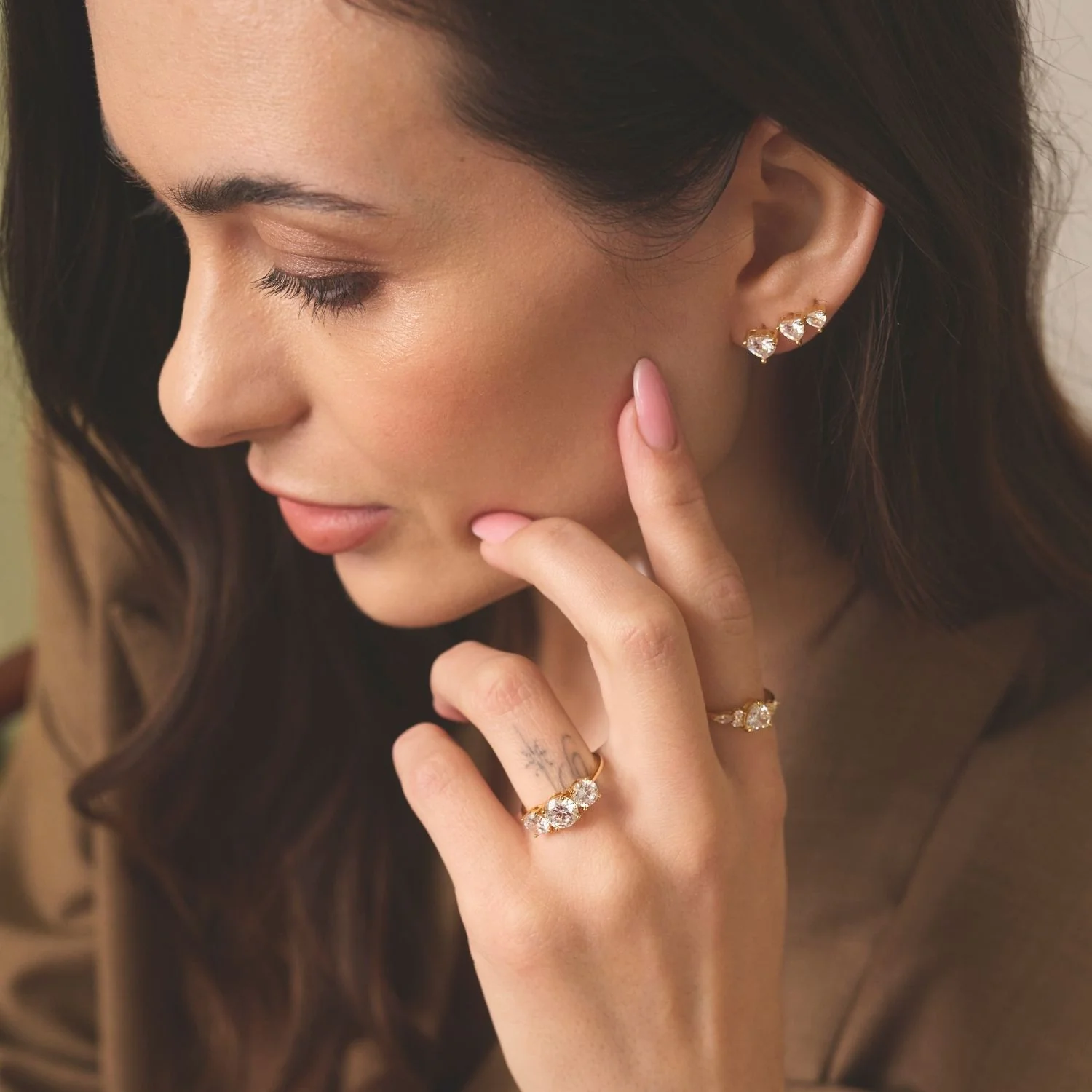 View Jewellery - Samara Big ørestikker m. zirkonia - Forgyldt sølv - Image 5