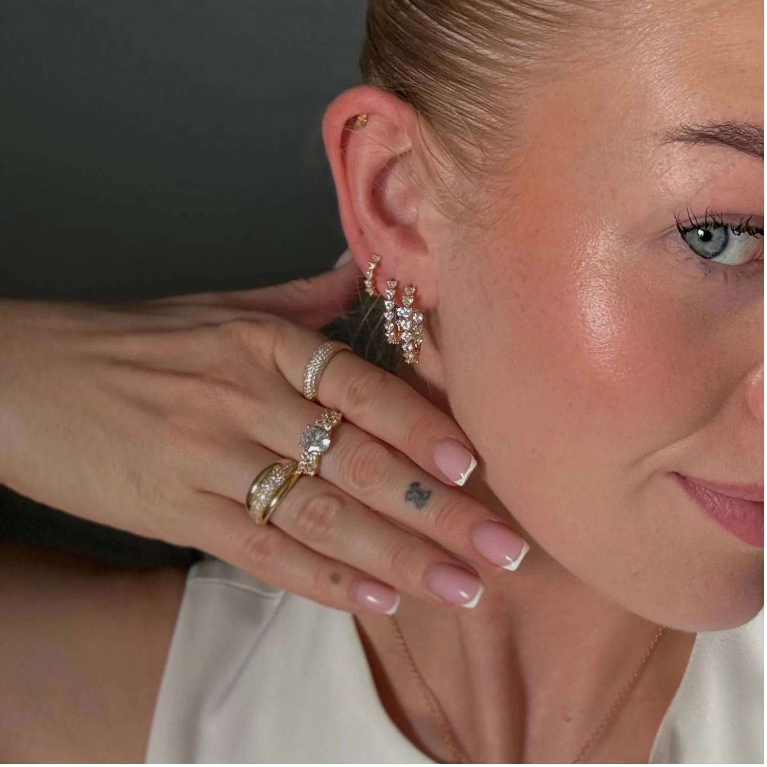 View Jewellery - Samara øreringe, 23 mm - Forgyldt sølv - Image 8