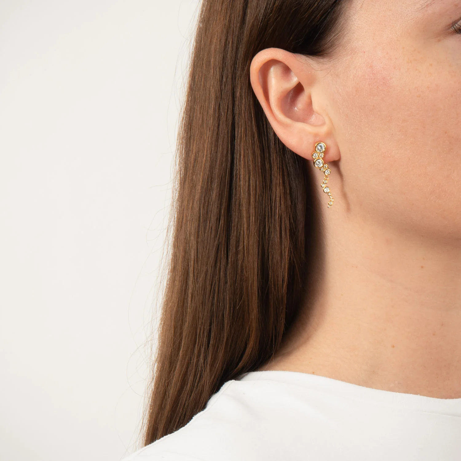 View Jewellery - Tessie øreringe, zirkonia - Forgyldt sølv - Image 2