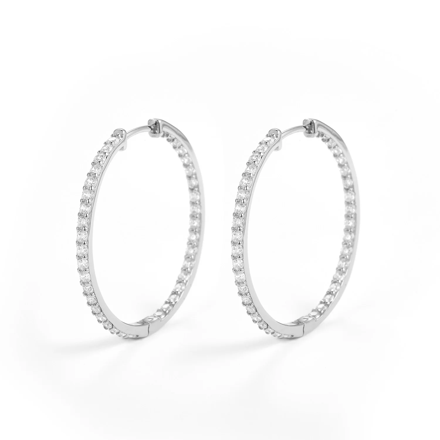 View Jewellery - Thalia Grande creoler m. zirkoner, 30 mm - Rhodineret sølv