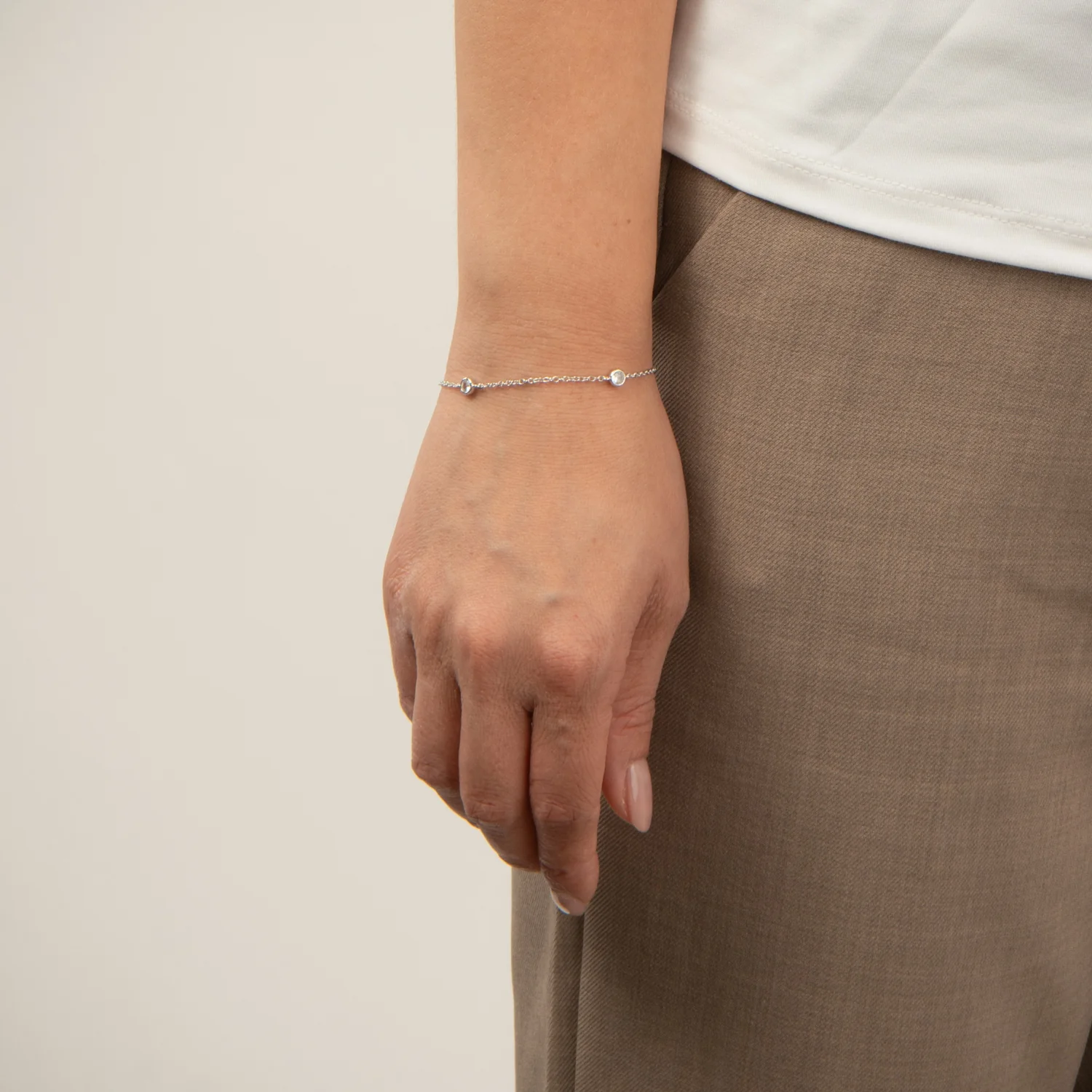 View Jewellery - Theodora armbånd m. zirkonia, 16+3 cm - Rhodineret sølv - Image 2